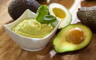 Соус з авокадо гуакамоле — класичний рецепт, до м’яса, з кінзою і м’ятою, фото, відео
