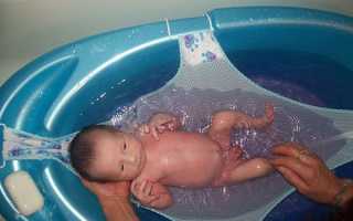 Гамак для купання новонароджених в ванночку, як зшити своїми руками, відео