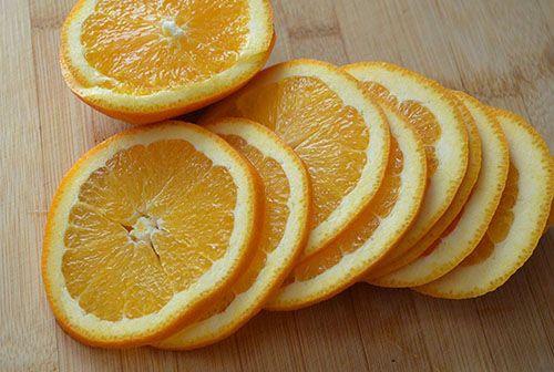 кільцями нарізати апельсин