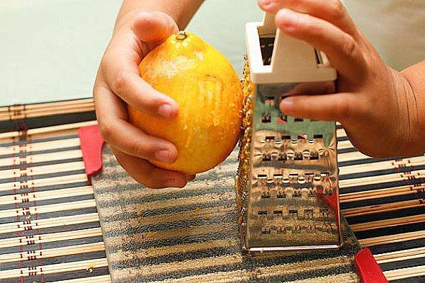 натерти цедру