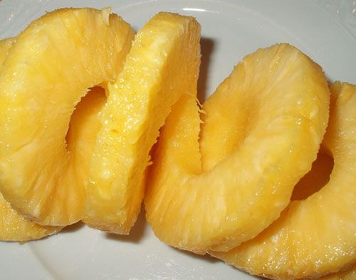 Консервований ананас менш корисний ніж свіжий