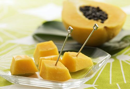 Вживають диню на голодний шлунок