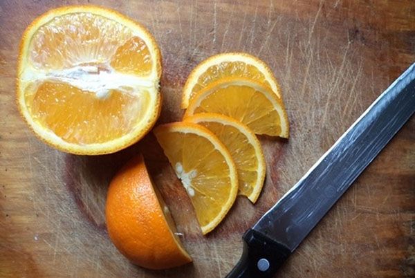 нарізати апельсин з шкіркою