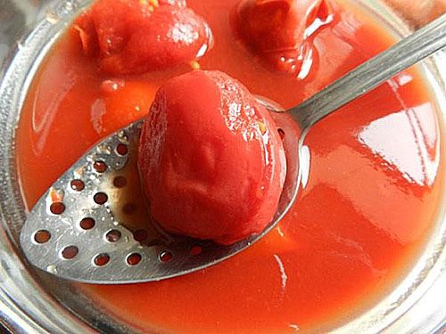 помідори у власному соку
