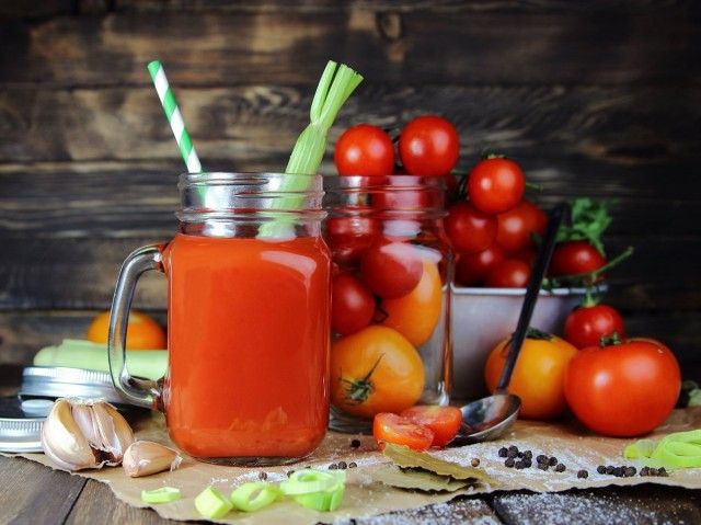 5 кращих томатів для свіжих салатів, засолювання, соку і тривалого зберігання