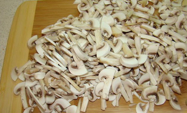нарізати гриби