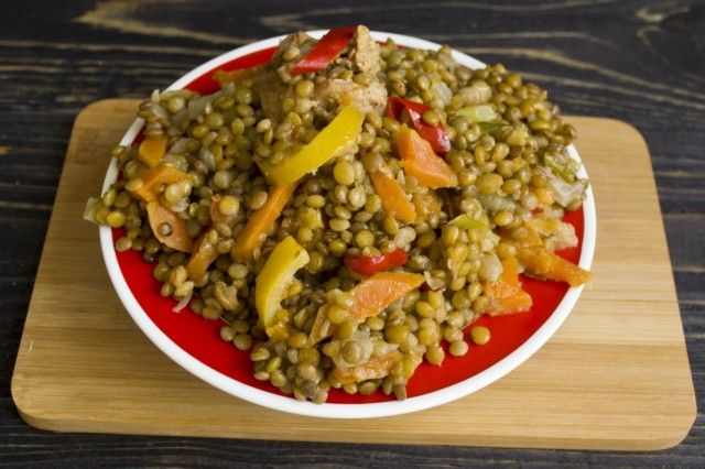 Рагу з сочевицею і курчам