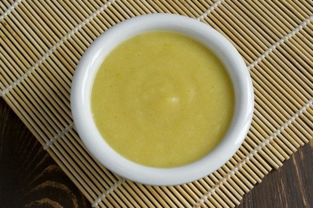 Крем-суп з консервованої квасолі