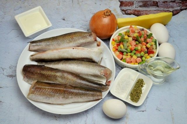 Інгредієнти для рибної запіканки з овочами і сирним соусом