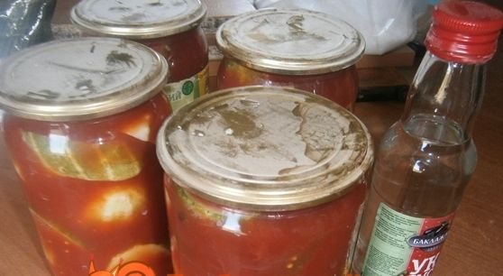 Рецепт огірки в томатної заливки з покроковими фото