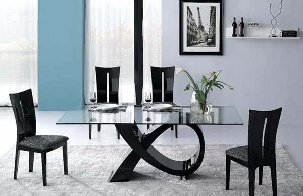 стильний стіл і зручні стільці