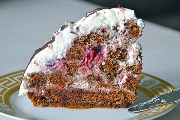 торт Панчо з вишнею