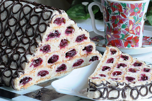 торт Монастирська хата